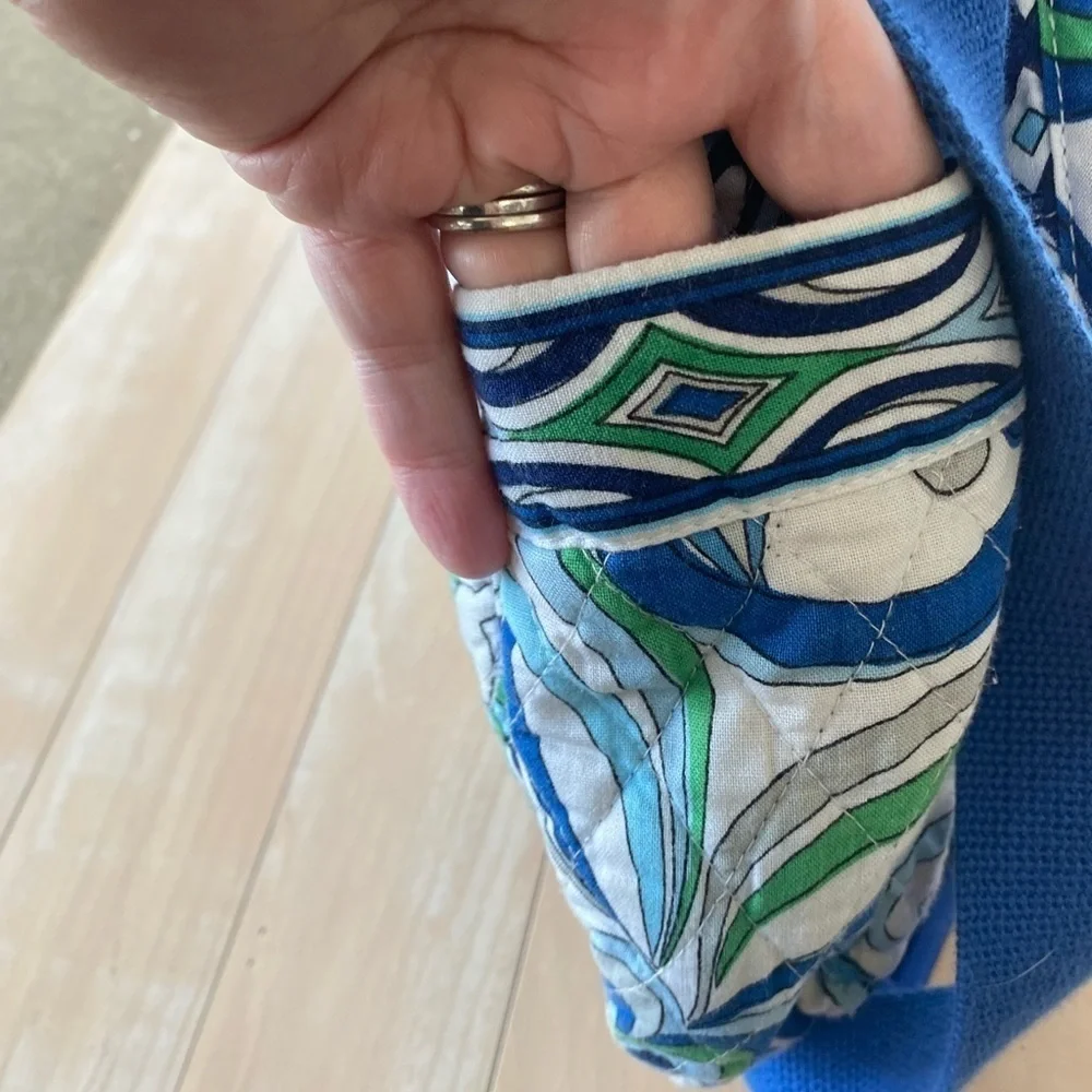 Vera Bradley Mediterranean White Messenger Bag Laptop Backpack Floral Shoulder